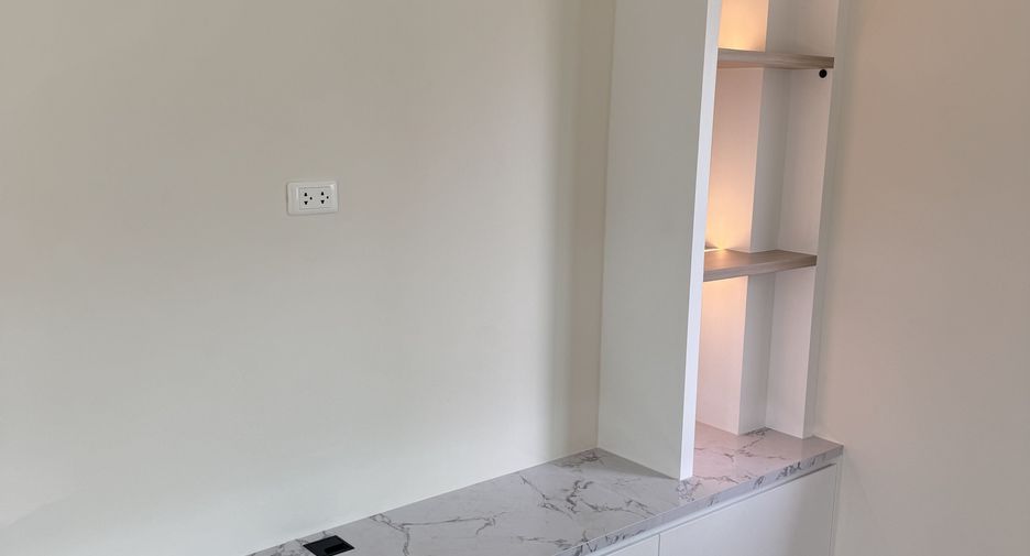 For sale 3 ベッドルーム house in Lam Luk Ka, Pathum Thani