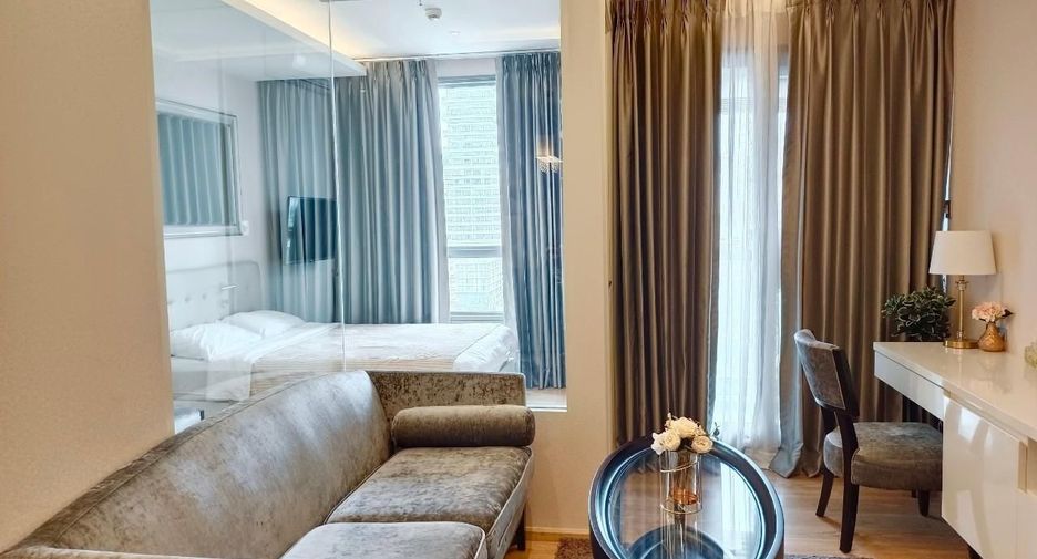 For sale 1 bed condo in Watthana, Bangkok