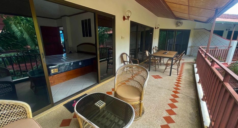 For sale 3 bedrooms condo in Kathu, Phuket