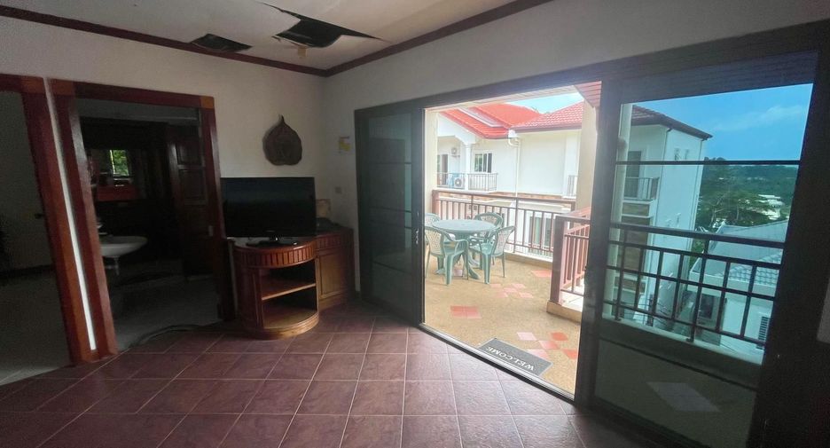 For sale 3 bedrooms condo in Kathu, Phuket