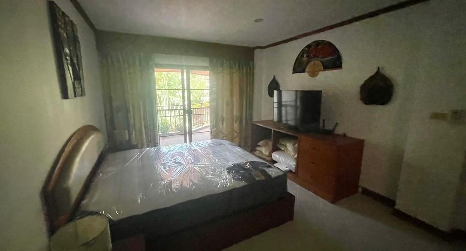 For sale 3 bedrooms condo in Kathu, Phuket