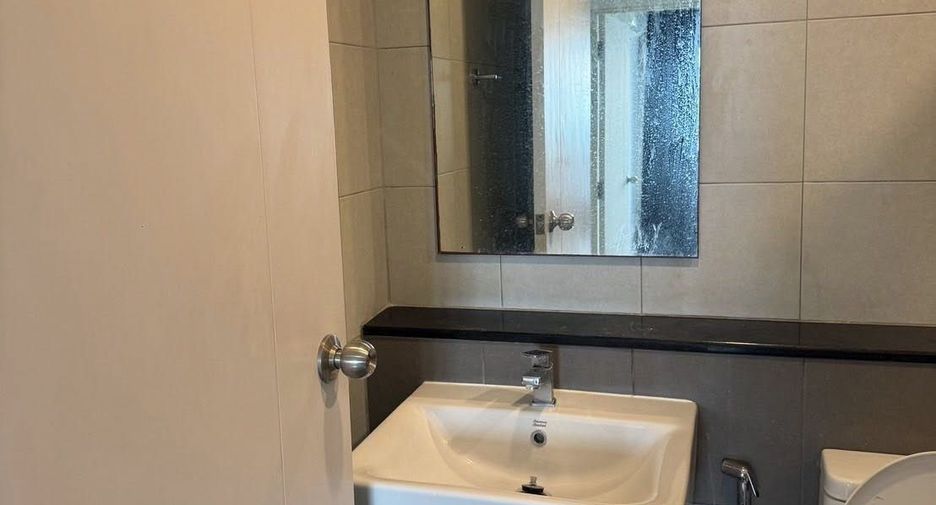 For sale 2 bedrooms condo in Chatuchak, Bangkok