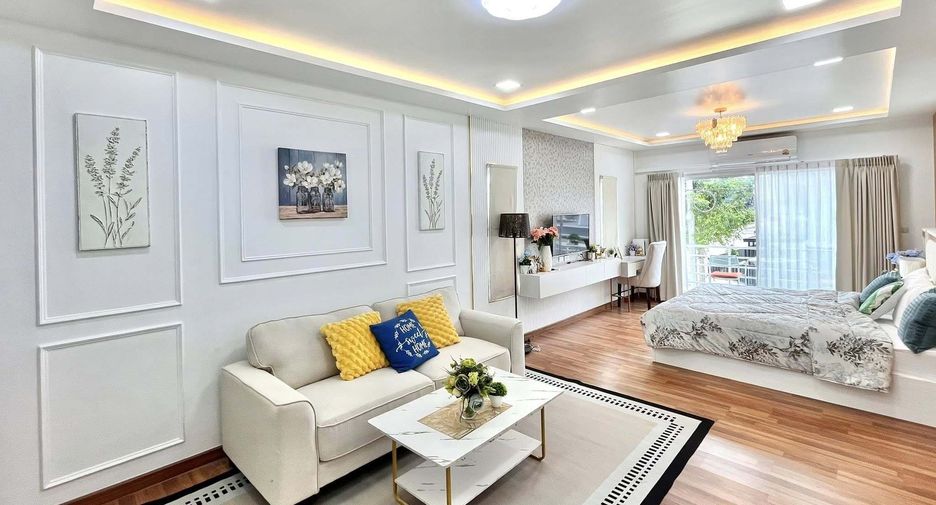 Haus zum Kauf mit 3 Zimmer in Bang Lamung, Chonburi