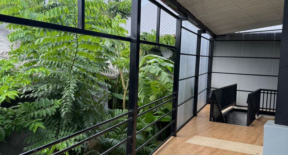 For rent 2 bedrooms townhouse in Mueang Phuket, Phuket