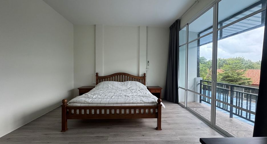 For rent 2 bedrooms townhouse in Mueang Phuket, Phuket