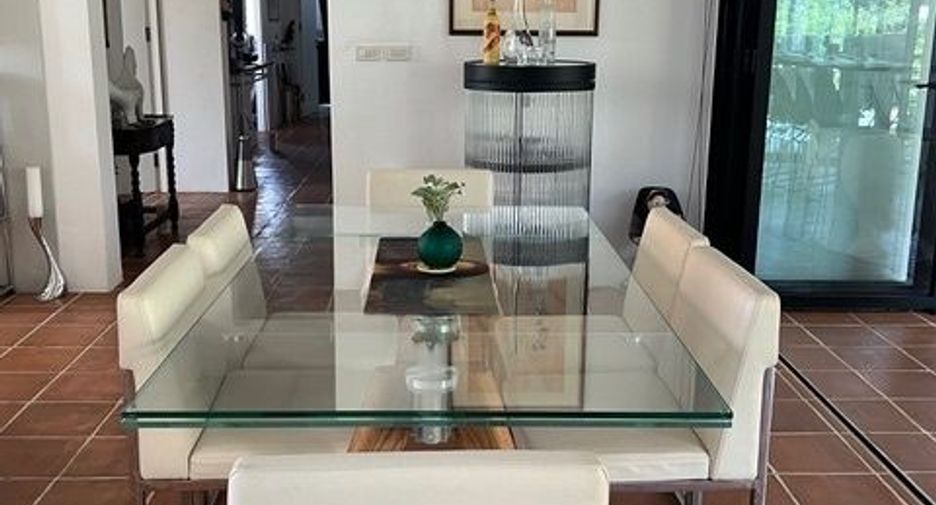 For sale and for rent 3 bedrooms condo in Hua Hin, Prachuap Khiri Khan