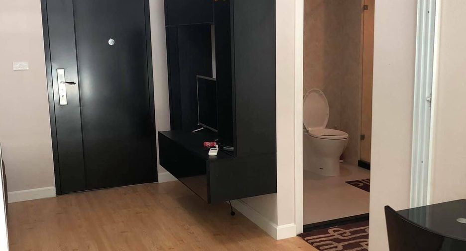 Продажа 1 кровать кондо в Пхра Кханонг, Бангкок