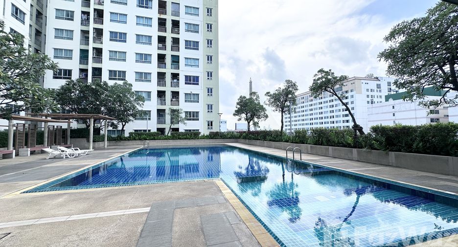 For sale 1 bed condo in Bang Phlat, Bangkok