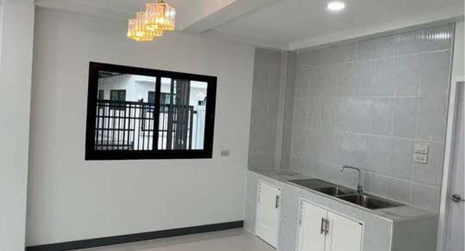 À vendre 3 chambres maison à San Sai, Chiang Mai