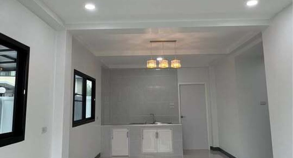 À vendre 3 chambres maison à San Sai, Chiang Mai