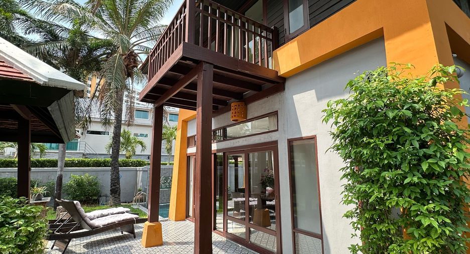 For rent 4 bedrooms villa in Bang Lamung, Chonburi