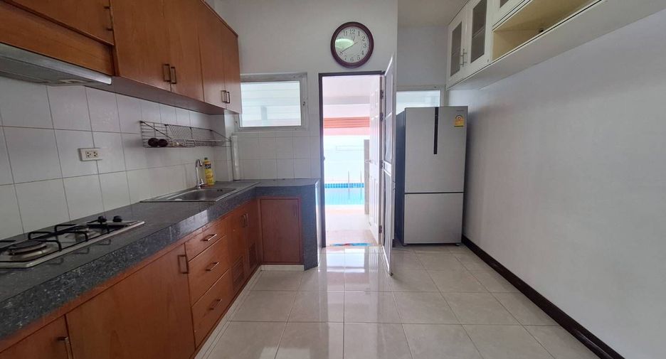 À louer 3 chambres villa à Hua Hin, Prachuap Khiri Khan