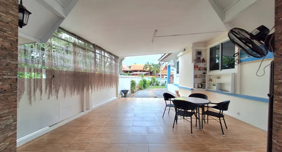 À louer 3 chambres villa à Hua Hin, Prachuap Khiri Khan