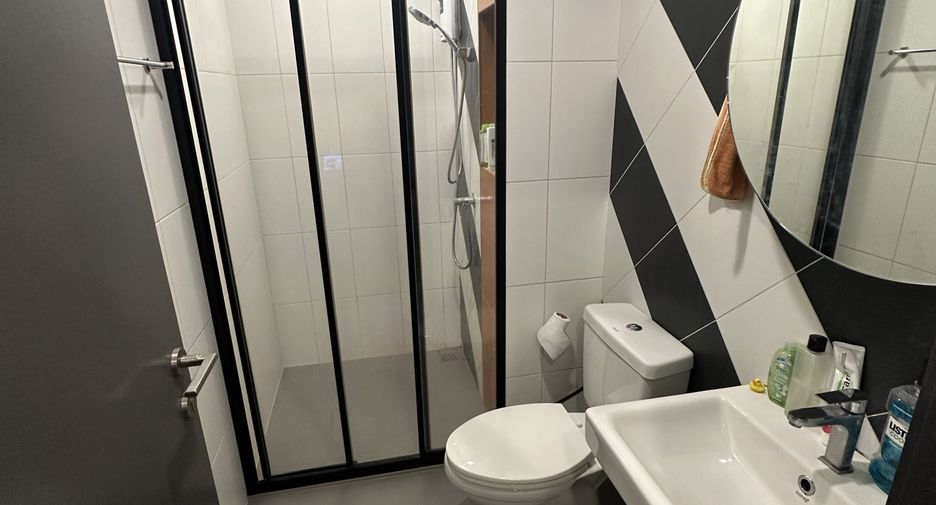 For sale 1 bed condo in Bang Khen, Bangkok