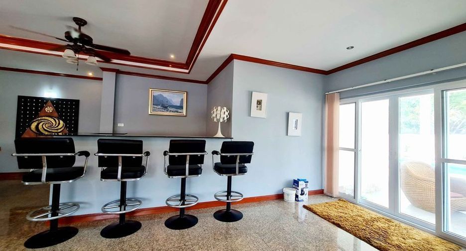 For sale and for rent 3 bedrooms villa in Hua Hin, Prachuap Khiri Khan