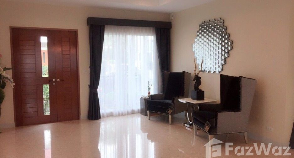 For sale and for rent 4 bedrooms house in Saphan Sung, Bangkok