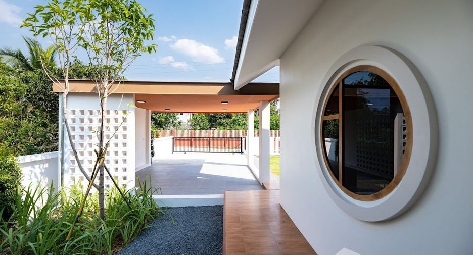 For sale 3 bedrooms house in Doi Saket, Chiang Mai