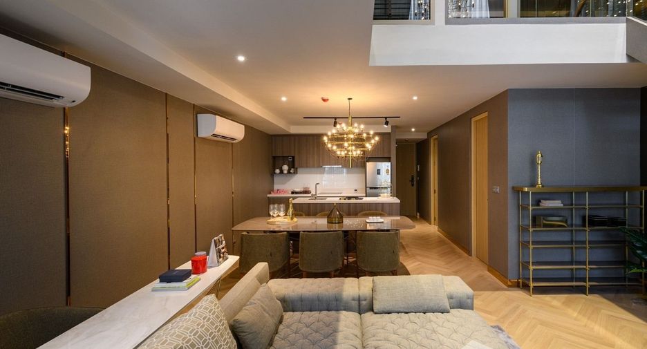 For sale 2 bedrooms condo in Watthana, Bangkok