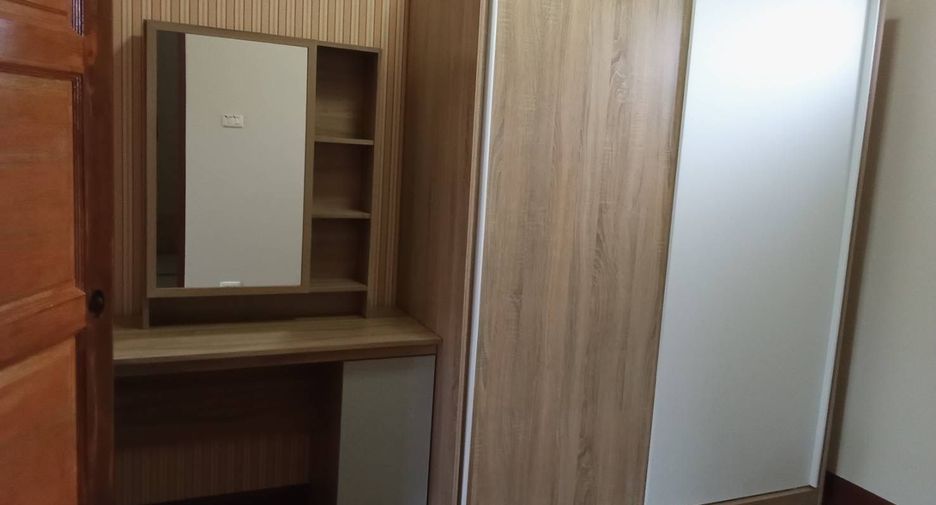 ขาย และ ให้เช่า 4 ห้องนอน บ้านเดี่ยว ใน เมืองเชียงใหม่, เชียงใหม่