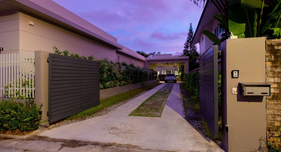 For rent 3 bedrooms villa in Thalang, Phuket