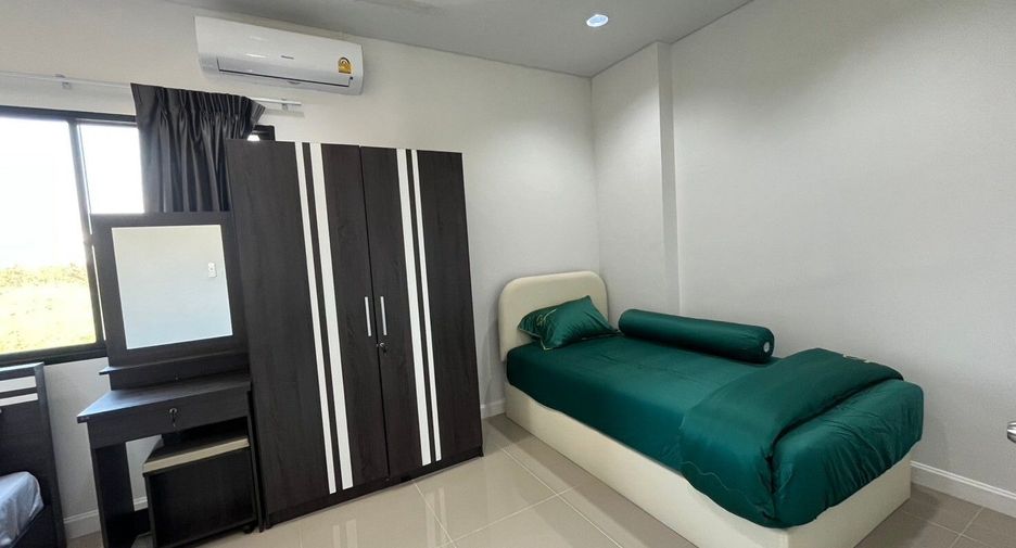 For rent 2 bedrooms townhouse in Cha Am, Phetchaburi