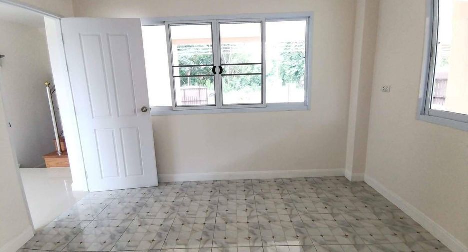 For sale 3 ベッドルーム house in San Kamphaeng, Chiang Mai