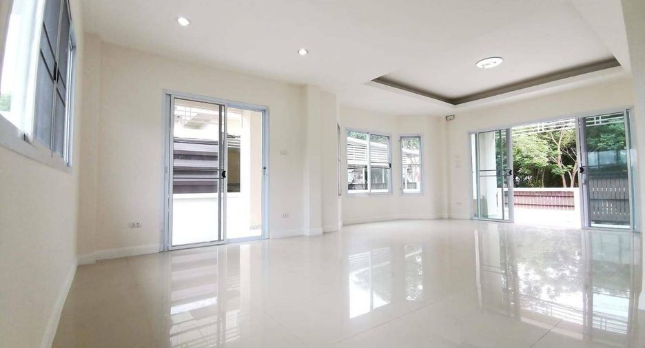 For sale 3 ベッドルーム house in San Kamphaeng, Chiang Mai
