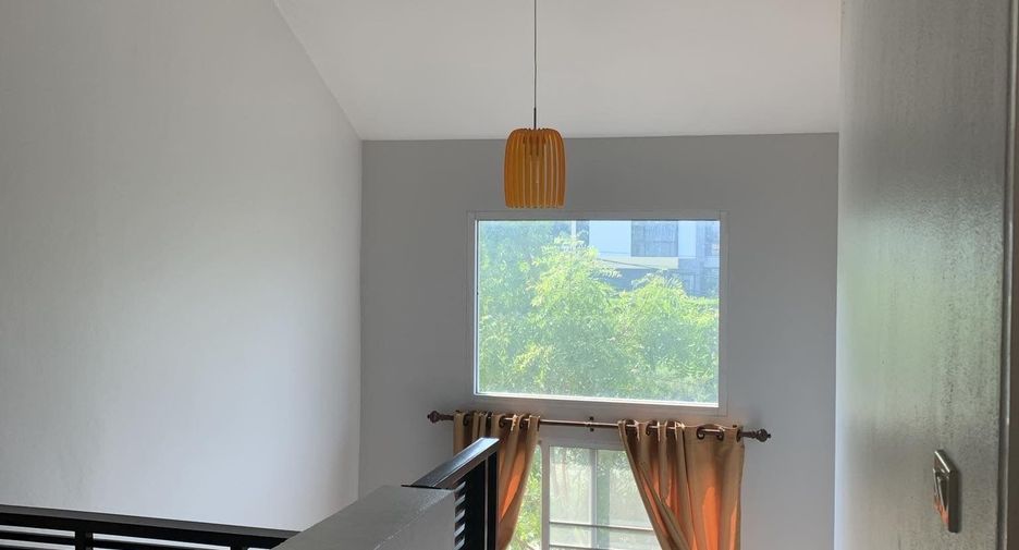 Haus zur Miete mit 3 Zimmer in San Sai, Chiang Mai