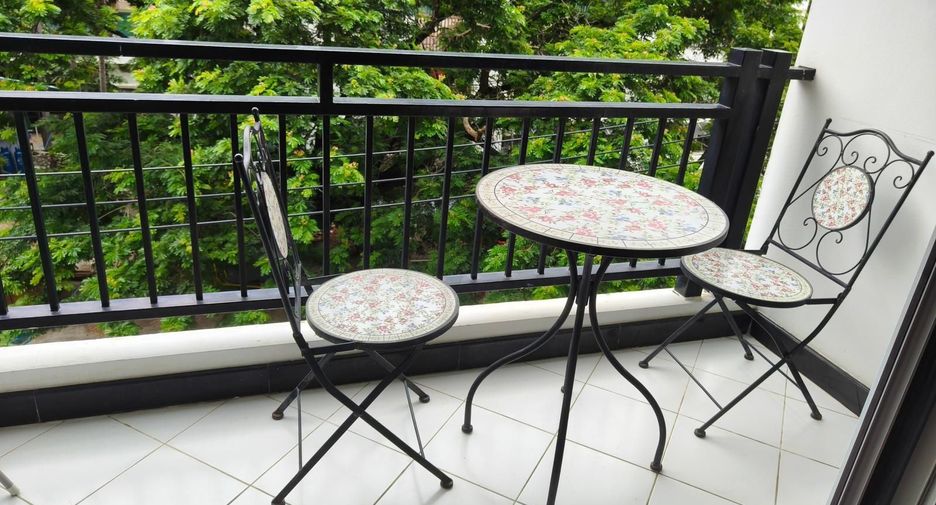 For rent 1 bed condo in Bang Lamung, Chonburi
