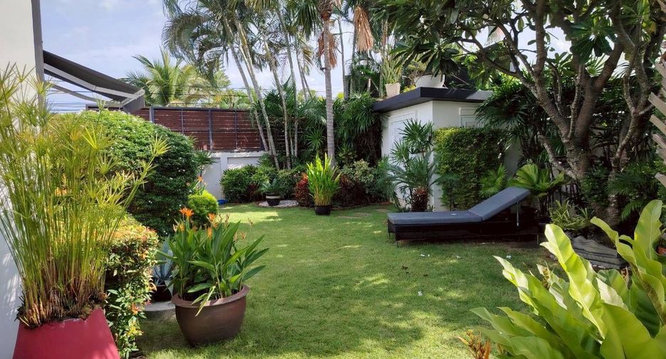 For sale 3 bedrooms villa in Hua Hin, Prachuap Khiri Khan