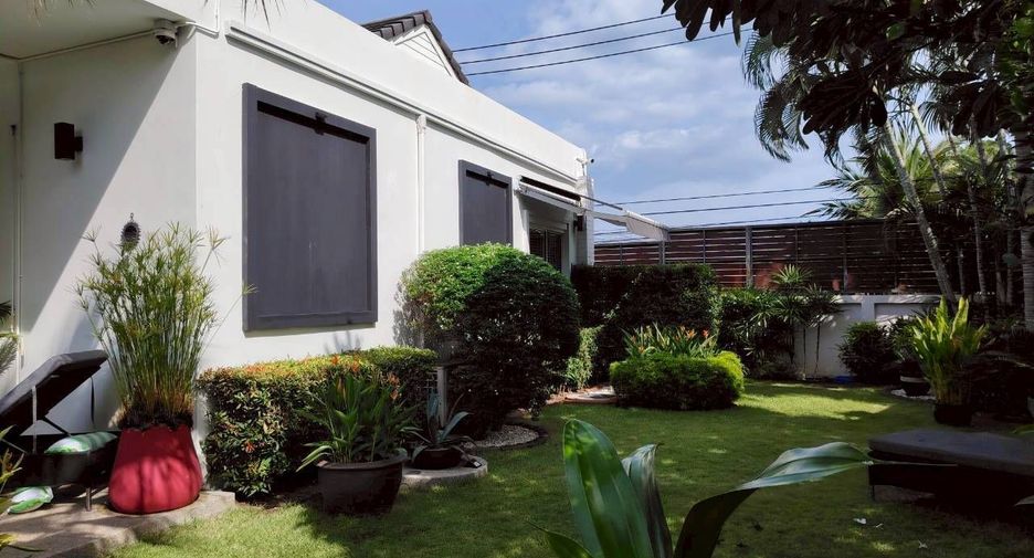 For sale 3 bedrooms villa in Hua Hin, Prachuap Khiri Khan