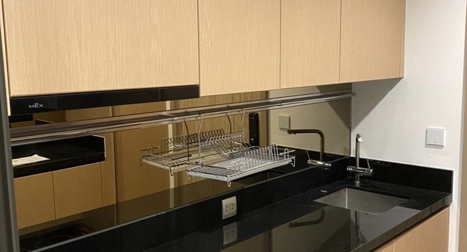 Wohnung zur Miete und zum Kauf mit 1 Zimmer in Suan Luang, Bangkok