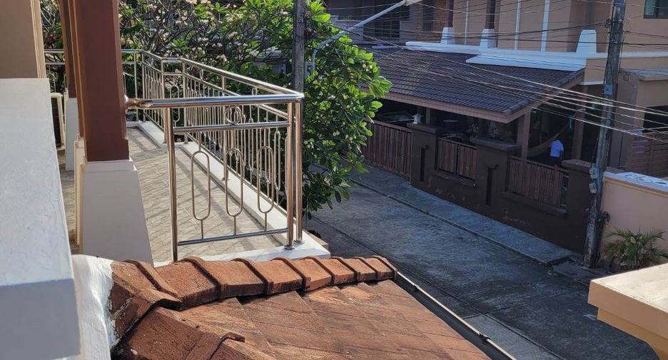 À vendre et à louer 3 chambres villa à Kathu, Phuket