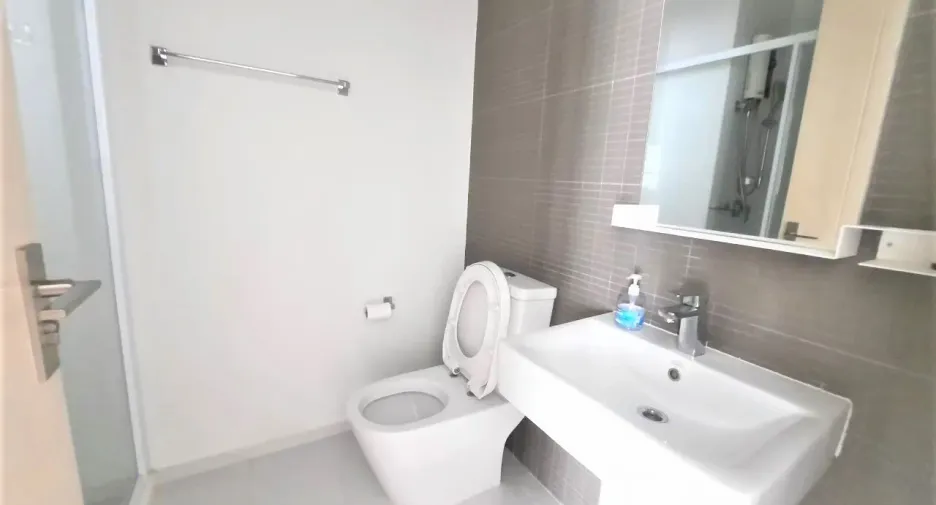 For rent 2 bedrooms condo in Mueang Chiang Mai, Chiang Mai