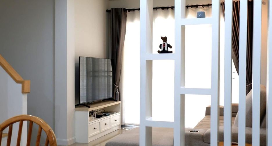 Haus zur Miete mit 3 Zimmer in Saraphi, Chiang Mai