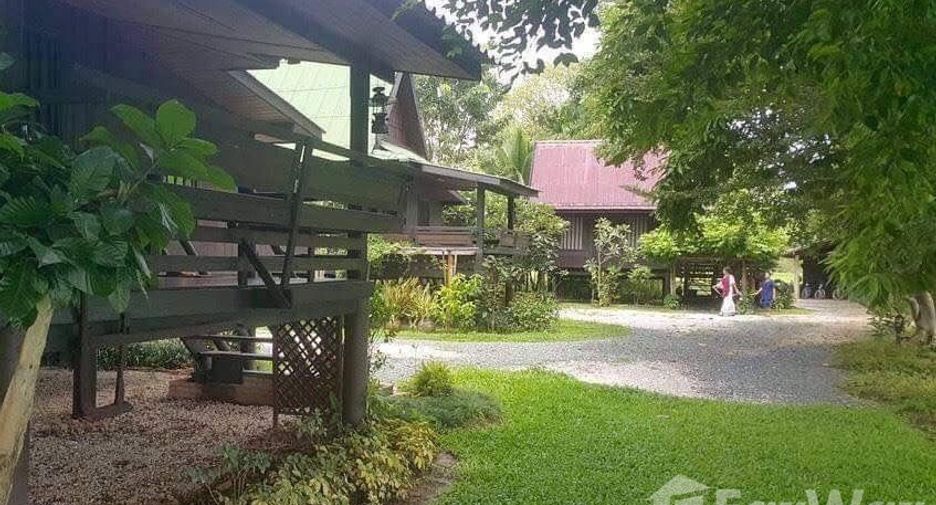 For sale 4 bedrooms house in Mae Rim, Chiang Mai