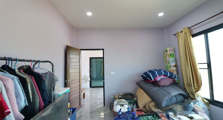 For sale 3 bedrooms house in Tha Bo, Nong Khai