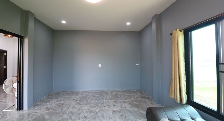 For sale 3 bedrooms house in Tha Bo, Nong Khai
