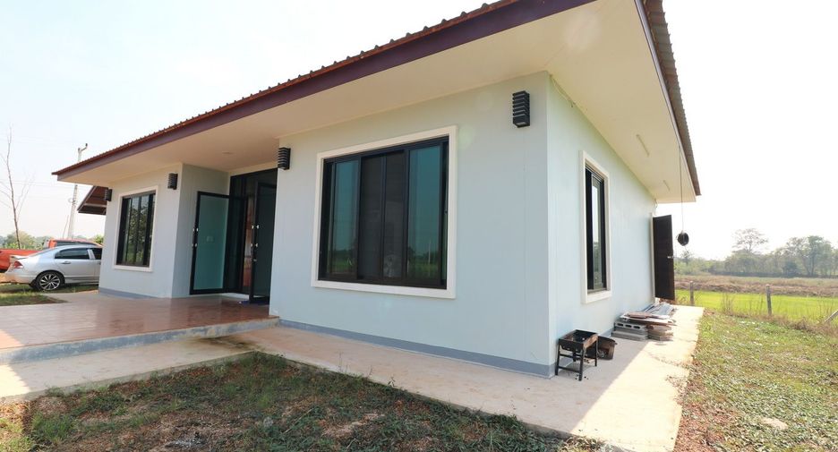 For sale 3 bedrooms house in Tha Bo, Nong Khai
