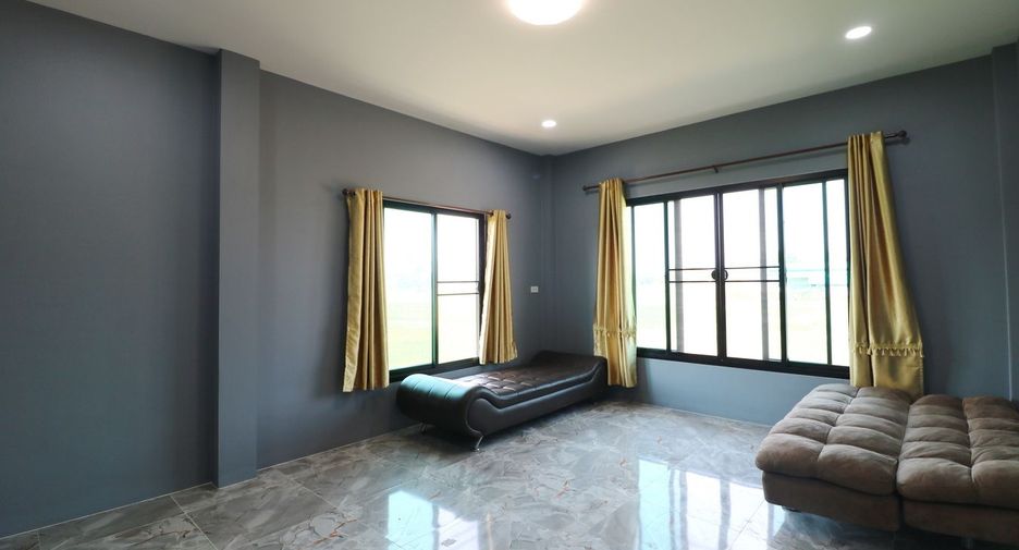 For sale 3 bedrooms house in Tha Bo, Nong Khai