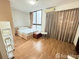 For sale studio condo in Bang Na, Bangkok