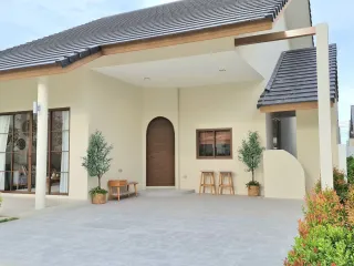 Продажа 2 спальни дом в Ча Ам, Пхетбури