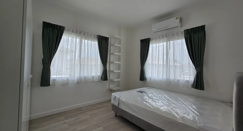 Casa en venta y en alquiler de 5 habitaciones en Mueang Phuket, Phuket