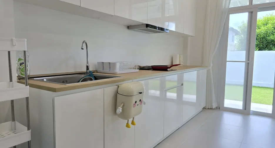 Casa en venta y en alquiler de 5 habitaciones en Mueang Phuket, Phuket