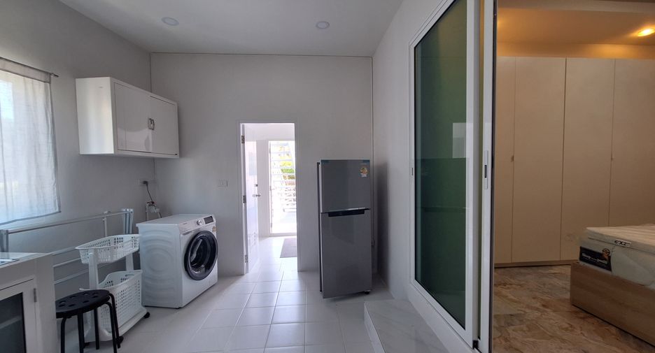 For rent 6 bedrooms villa in Hua Hin, Prachuap Khiri Khan