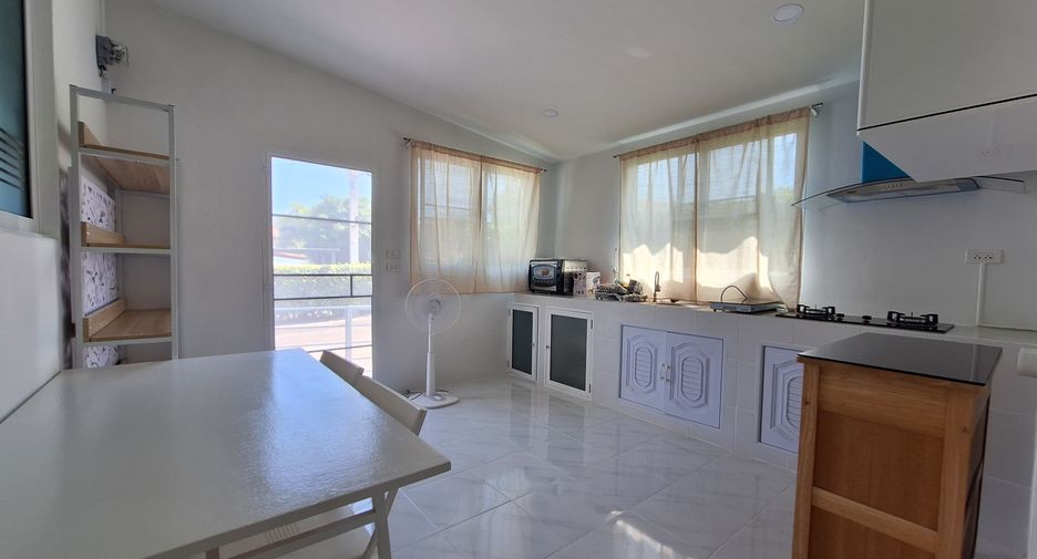 For rent 6 bedrooms villa in Hua Hin, Prachuap Khiri Khan