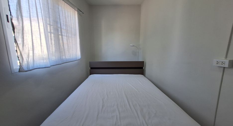 For rent 6 bedrooms villa in Hua Hin, Prachuap Khiri Khan