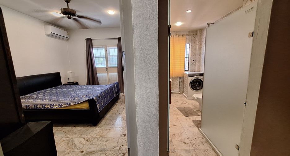 For rent 6 bedrooms villa in Hua Hin, Prachuap Khiri Khan