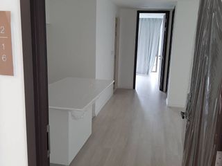 Condo en venta de 2 habitaciones en Phaya Thai, Bangkok