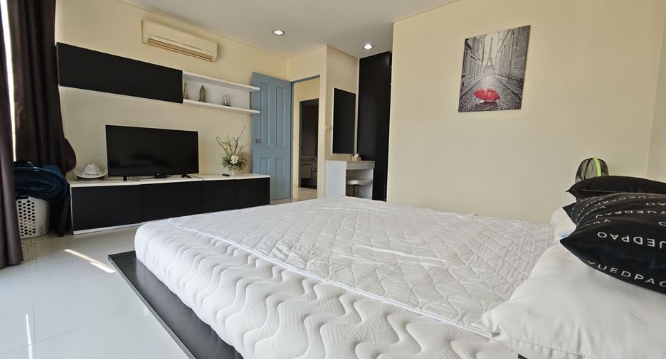 For rent 3 bedrooms condo in Kathu, Phuket